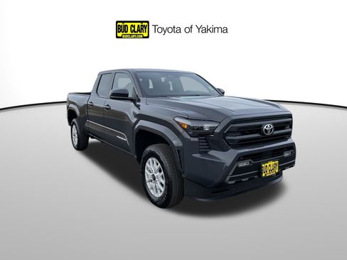 New 2026 Toyota Tacoma SR5 image 1