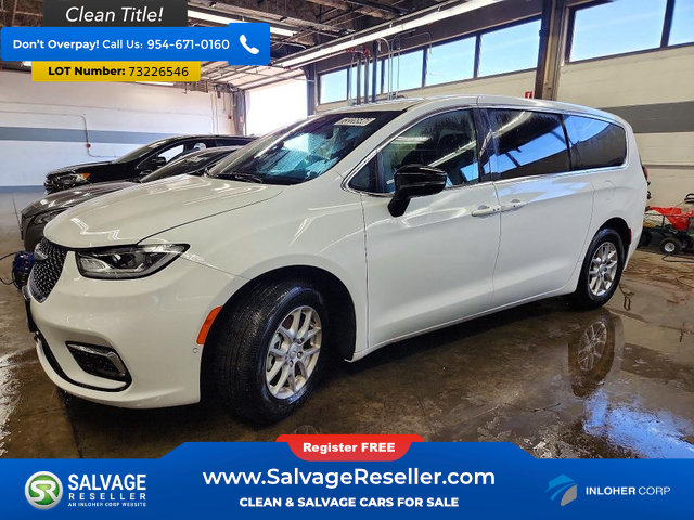 Used 2026 Chrysler Pacifica Select FWD image 1