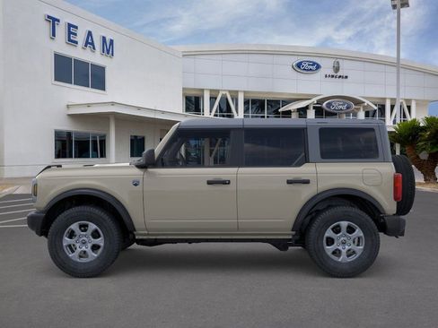 New 2025 Ford Bronco Big Bend image 3