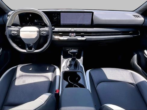 Certified 2025 Kia K4 GT-Line w/ GT-Line Premium Package FWD image 15