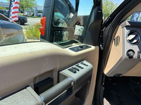 Used 2013 Ford F350 Lariat w/ Lariat Interior Pkg AWD/4WD image 10