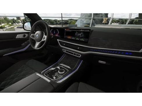 New 2027 BMW X7 xDrive40i w/ M Sport Package AWD/4WD image 14