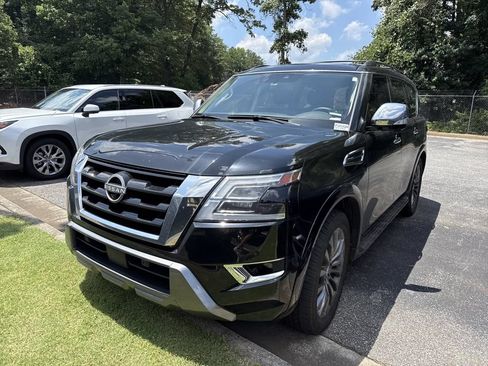 Used 2024 Nissan Armada Platinum w/ Captain's Chairs Package AWD/4WD image 11