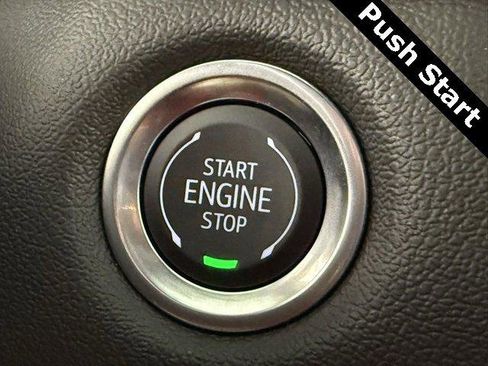 New 2025 Chevrolet Colorado LT w/ LT Convenience Package image 21