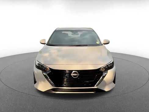 Used 2025 Nissan Sentra S FWD image 4