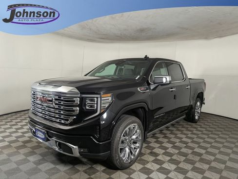New 2026 GMC Sierra 1500 Denali w/ Denali Reserve Package AWD/4WD image 1