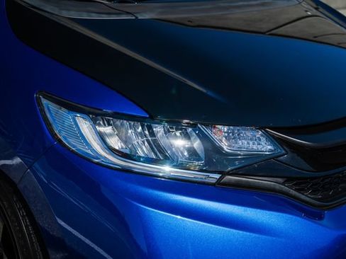 Used 2018 Honda Fit EX image 38