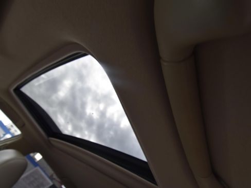 Used 2006 Lexus RX 400h AWD image 12