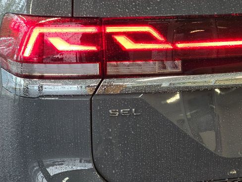 New 2026 Volkswagen Atlas SEL Premium R-Line image 14