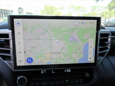 Used 2025 Toyota Tundra Platinum image 27