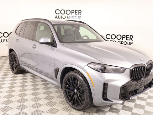 New 2026 BMW X5 xDrive40i w/ Executive Package image 1