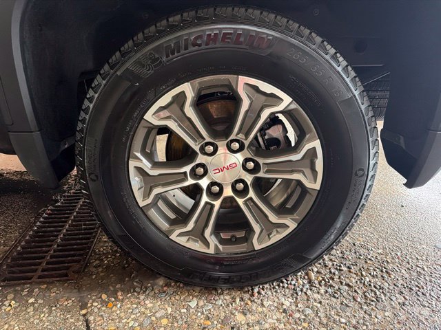 Certified 2026 GMC Sierra 1500 SLT AWD/4WD image 11