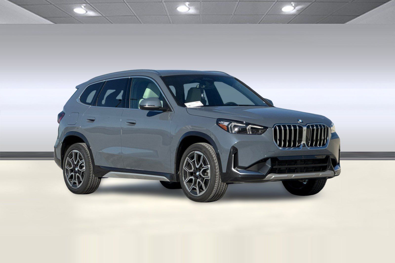 Used 2026 BMW X1 xDrive28i w/ Technology Package AWD/4WD image 6