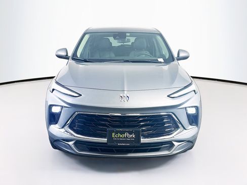 Used 2025 Buick Encore GX Preferred image 2