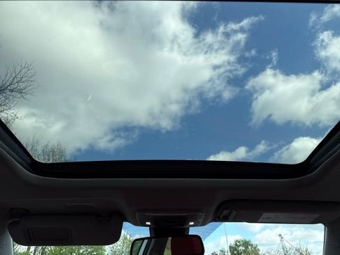 Used 2019 Toyota Camry XSE image 22