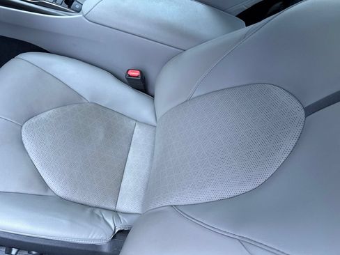 Used 2023 Toyota Camry XSE w/ Cold Weather Package FWD image 8