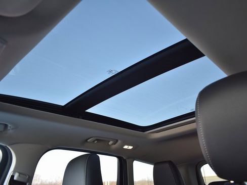 Used 2019 Ford Escape SEL image 33