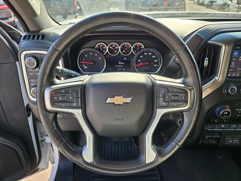 Used 2021 Chevrolet Silverado 2500 LTZ w/ Z71 Off-Road Package AWD/4WD image 16