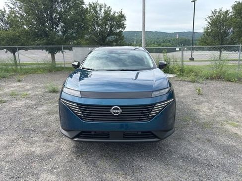 New 2025 Nissan Murano SL image 2