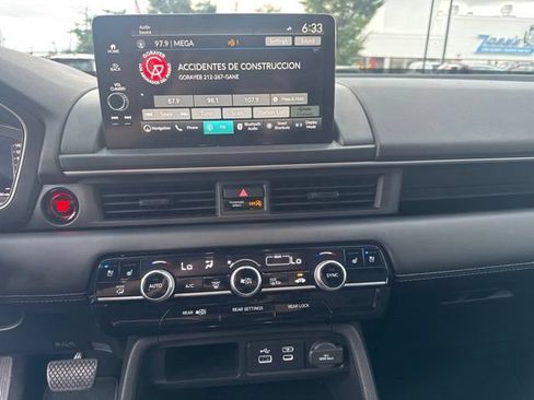 Certified 2023 Honda Pilot Elite image 17