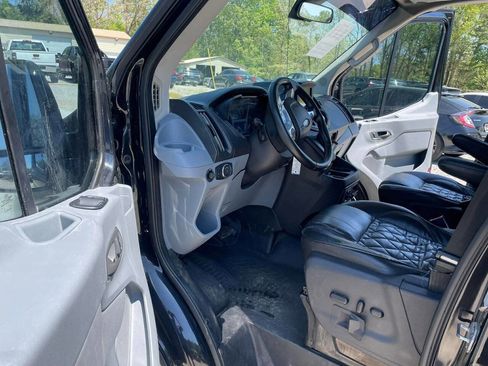 Used 2018 Ford Transit 250 148 Medium Roof RWD image 28