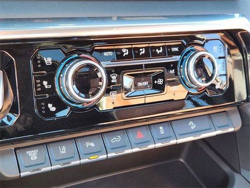 New 2026 GMC Sierra 2500 Denali Ultimate image 19