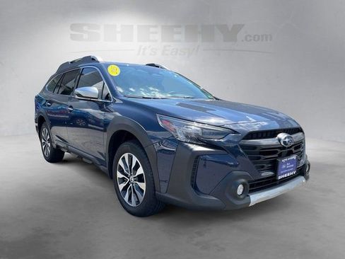 Used 2025 Subaru Outback Touring AWD/4WD image 2