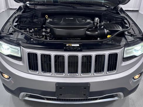 Used 2016 Jeep Grand Cherokee Limited w/ Luxury Group II AWD/4WD image 29