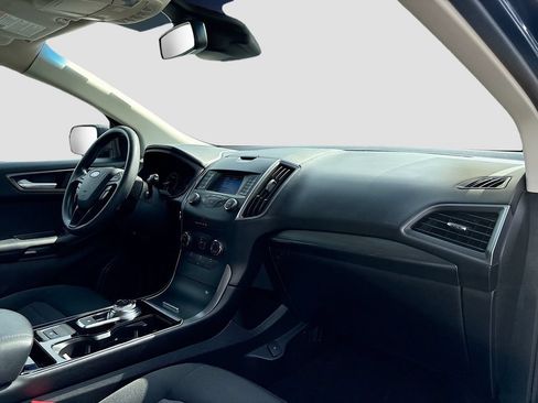 Used 2019 Ford Edge SE FWD image 27