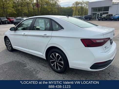 Certified 2024 Volkswagen Jetta S FWD image 8