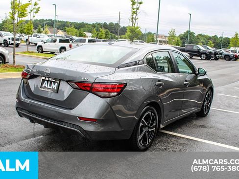 Used 2024 Nissan Sentra SV FWD image 5