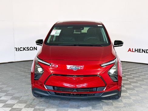 Used 2023 Chevrolet Bolt LT w/ Infotainment Package image 8