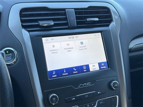 Used 2020 Ford Fusion SE image 24