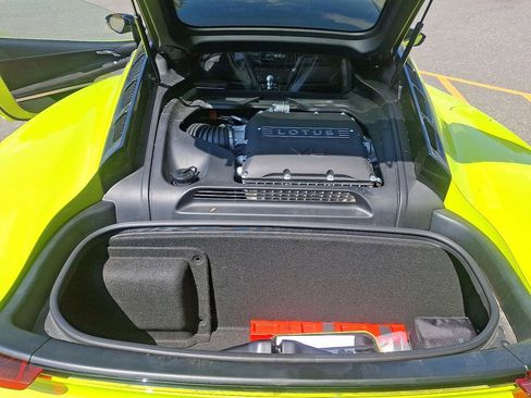 Used 2025 Lotus Emira RWD image 32