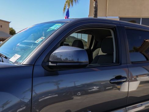 Used 2021 Toyota Tacoma SR5 image 12