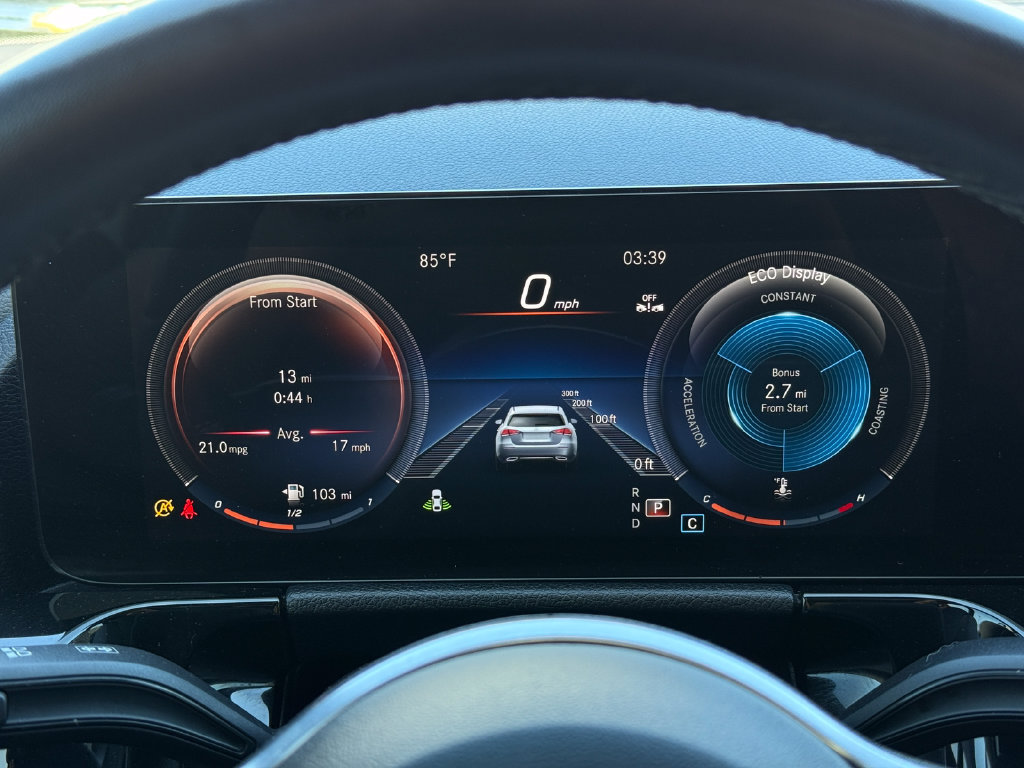 Used 2023 Mercedes-Benz GLA 250 4MATIC image 32