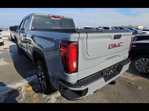 Used 2024 GMC Sierra 1500 AT4 w/ Technology Package image 3
