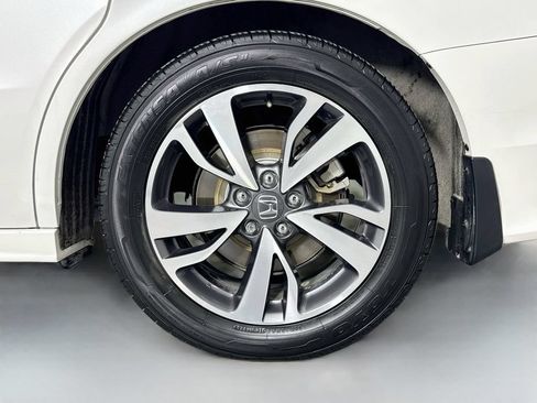 Used 2022 Honda Odyssey Touring image 47