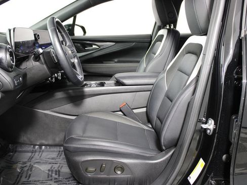 Used 2024 Chevrolet Blazer EV LT AWD/4WD image 6