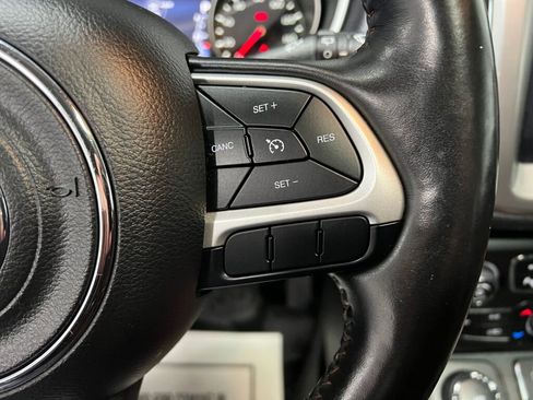 Used 2017 Jeep Compass Latitude w/ Safety & Security Group image 10