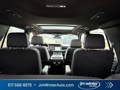 Used 2024 GMC Yukon Denali image 27