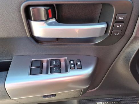 Used 2021 Toyota Sequoia Nightshade w/ Safety & Convenience Package AWD/4WD image 20