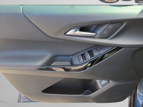 Used 2025 Chevrolet Equinox RS w/ Safety and Technology Package image 25