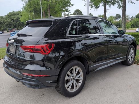 Used 2021 Audi Q3 2.0T Premium Plus w/ Premium Plus Package AWD/4WD image 10