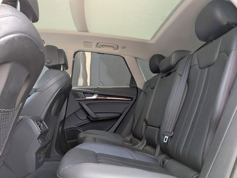 Used 2018 Audi Q5 2.0T Premium Plus AWD/4WD image 25