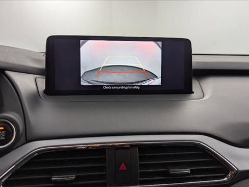 Used 2023 MAZDA CX-9 Touring image 31