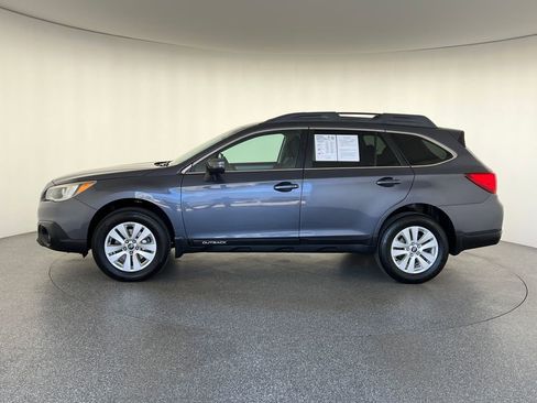 Used 2016 Subaru Outback 2.5i Premium AWD/4WD image 7