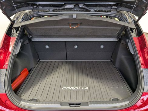 New 2026 Toyota Corolla SE image 7