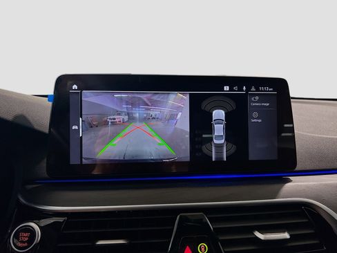 Used 2022 BMW 530i 530i w/ Premium Package image 10