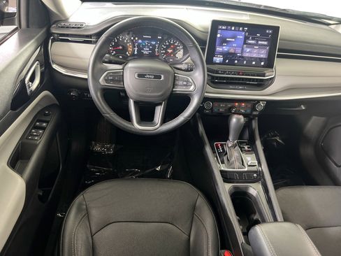 Used 2022 Jeep Compass Limited AWD/4WD image 21